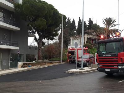 Πάτρα: Φωτιά σε καμινάδα.. έβγαλε στα μπ...