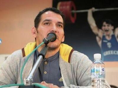 Πύρρος Δήμας: "Παρέδωσα τις πινακίδ...