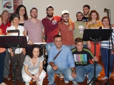 Δείτε Φωτό από την μουσική έντεχνη, ροκ ...