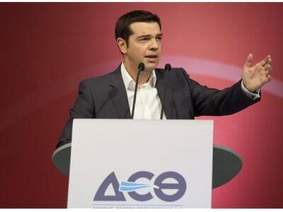 Απάτη η επιμήκυνση, η Ελλάδα παραμένει &...