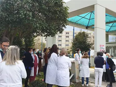 Πάτρα: Συμμετοχή των νοσοκομειακών γιατρ...