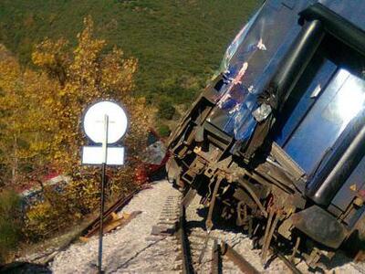 Κομμένη στα δύο η Ελλάδα μετά τον εκτροχ...