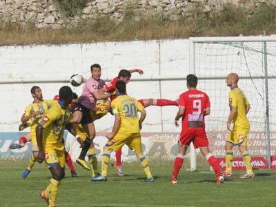 Χρόνο στους μικρούς και 1-0 το Ναυπακτια...
