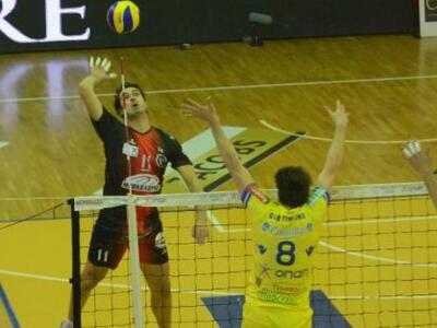 ΒΟΛΕΪ: "Ήρθε η ώρα η Παναχαϊκή να π...