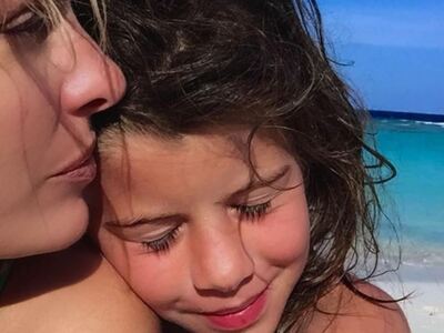 Η Ελένη Μενεγάκη μας δείχνει για πρώτη φ...