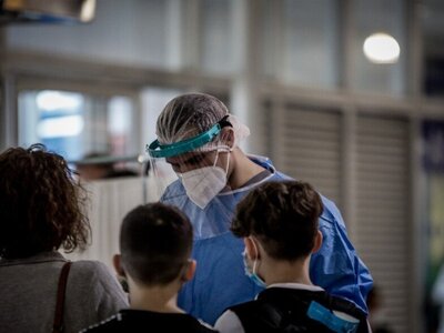 Πάτρα: Εκτόξευση των κρουσμάτων κορωνοϊο...