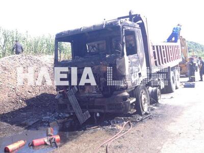 Ηλεία:Φωτιά σε εν κινήσει φορτηγό - Κάηκ...