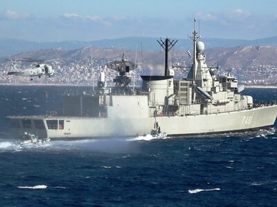 Επεισόδιο μεταξύ της ελληνικής φρεγάτας ...