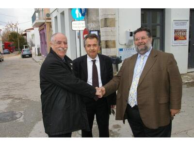 Συνάντηση έκπληξη και  κοινή δράση Δημαρ...