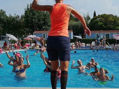 Γυμναστείτε μέσα στο νερό και δείτε πώς ...