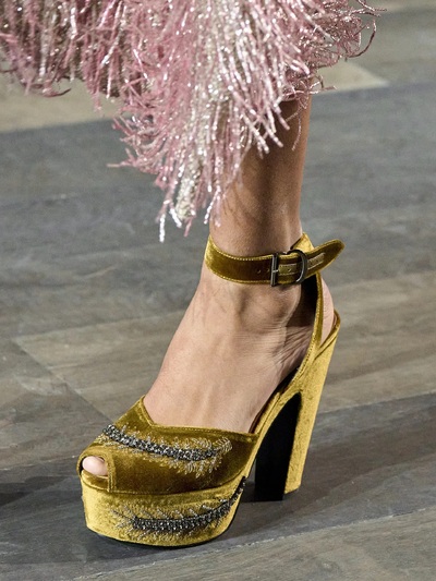To glam retro style δέσποσε