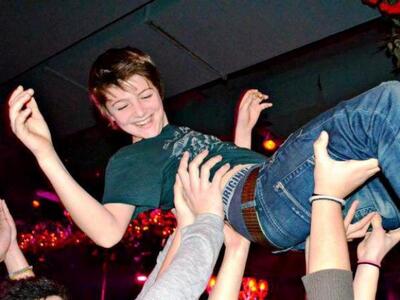 Ο Πάνος μαζί με τους φίλους του