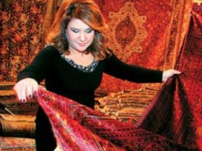 Κορμάρα παρά τα... χρονάκια της η Δέσποι...