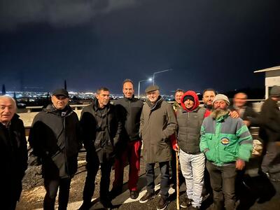 Πάτρα: Στο μπλόκο των αγροτών στην Εγλυκ...