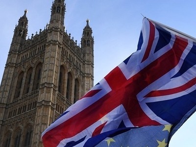 Διαδήλωση υπέρ ενός νέου δημοψηφίσματος ...