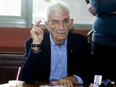 Δείτε το υπηρεσιακό αυτοκίνητο του Γιάννη Μπουτάρη