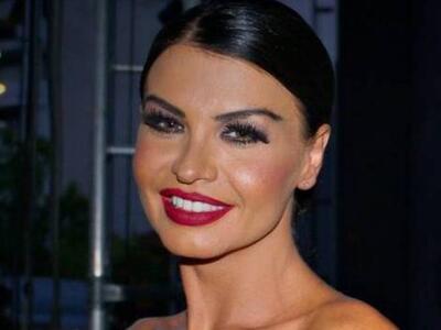 Η Νίνα Λοτσάρη παρέστη στην κηδεία του κ...