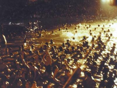 Τι είχε γίνει στο θρυλικό πάρτι του Κηλα...