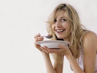 Ποια τροφή καταναλώνουν καθημερινά οι αδ...