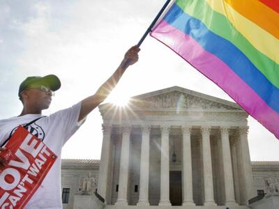 ΗΠΑ: Νόμιμος ο γάμος ομοφιλόφυλων σε όλε...