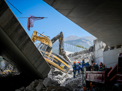ΠΑΤΡΑ: 20 νέες φωτό από την τραγωδία στην γέφυρα