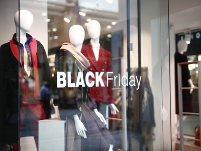 Σε ρυθμούς Black Friday η αγορά: Πότε ξε...