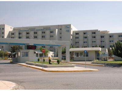 Πάτρα: Επιτέθηκαν  σε άνδρα έξω από το Π...