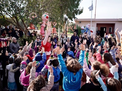 Ξεκίνησαν οι ...περιοδείες της Καρναβαλο...
