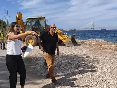 Παραλιακή Ρίου: Στην πλευρά του Αγίου Βασιλείου το τρυπάνι από βδομάδα