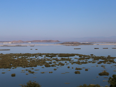 Λίμνη Κάρλα: Ανεβαίνει επικίνδυνα η στάθ...