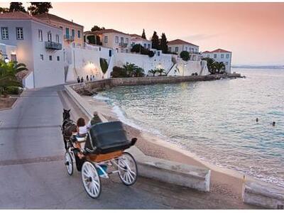 Εκδρομή στις Σπέτσες με τον Φιλοπροοδευτ...