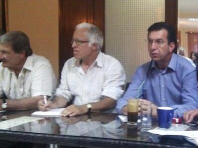 "Τέρμα τα παλαιοκομματικά παιχνιδάκ...