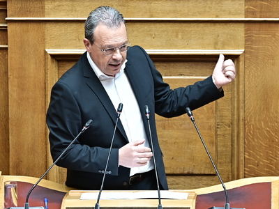 Φάμελλος για ΟΠΕΚΕΠΕ: "Γίνεστε ψεύτ...