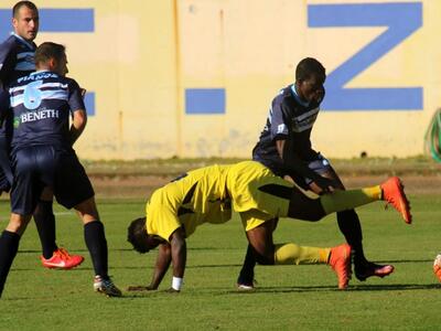 Φούτμπολ Λίγκ: Νίκη και κορυφή για τον Α...