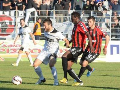 Ποδόσφαιρο: Ο Παναιγιάλειος υποδέχεται (...