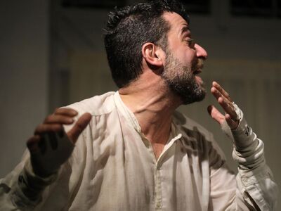 Ο κοιμώμενος Χαλεπάς στην Πάτρα  για τρε...