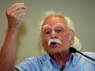 Μανώλης Γλέζος από την Ηλεία: Το δίλλημα...