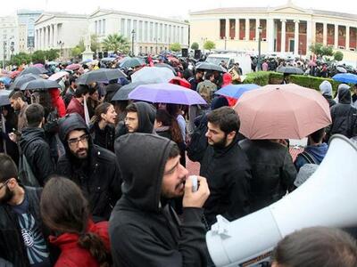 Σε κλίμα έντασης αρχίζει ο εορτασμός του...
