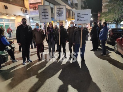 Πάτρα: Η συγκέντρωση των επαγγελματιών μ...