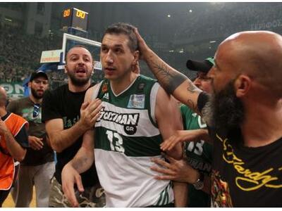 Μπάσκετ: Η μεγάλη βραδιά του Διαμαντίδη ...