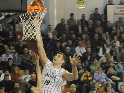 Μένει ο Έρτσεγκ στον Απόλλωνα