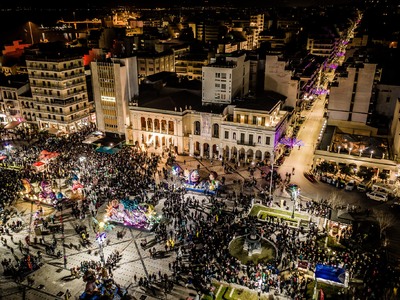 KAΡΝΑΒΑΛΙΚΗ ΠΑΤΡΑ ΨΗΛΑ: Οι μοναδικές φωτό του Χάρη Πομώνη