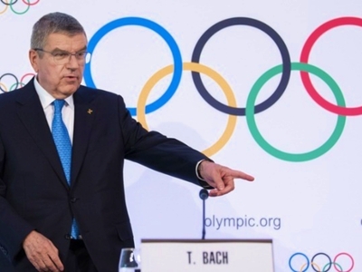 Σύμφωνο με το ενδεχόμενο αναβολής των Ολ...