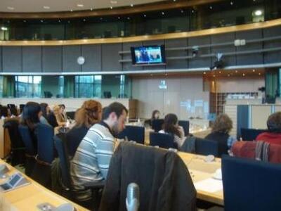 Έξι ευρωβουλευτές αύριο σε Πύργο και Αρχ...