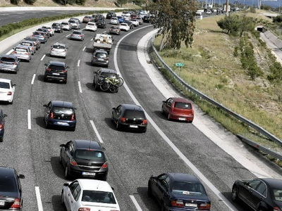 Σε ισχύ από σήμερα τα αυξημένα μέτρα της Τροχαίας 