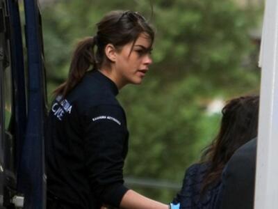 Αυτή είναι η  πανέμορφη αστυνομικός που ...