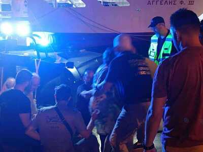 Καίει σπίτια και αυτοκίνητα στα Τσουκαλέικα Πάτρας η μεγάλη φωτιά της Αχαίας!-Άνοιξαν σχολεία για τους πυρόπληκτους(ΦΩΤΟ) | Molonoti News