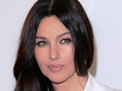 Η Monica Bellucci στην Πάρο! ΔΕΙΤΕ ΤΟ ΒΙΝΤΕΟ 