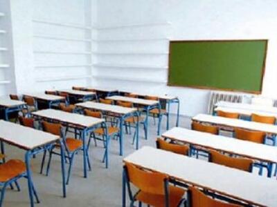 Μαζί με τον αγιασμό στα σχολεία και η απ...