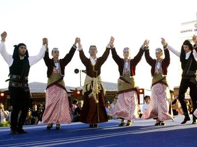 Κάθε Σάββατο εκμάθηση Ποντιακών Χορών 